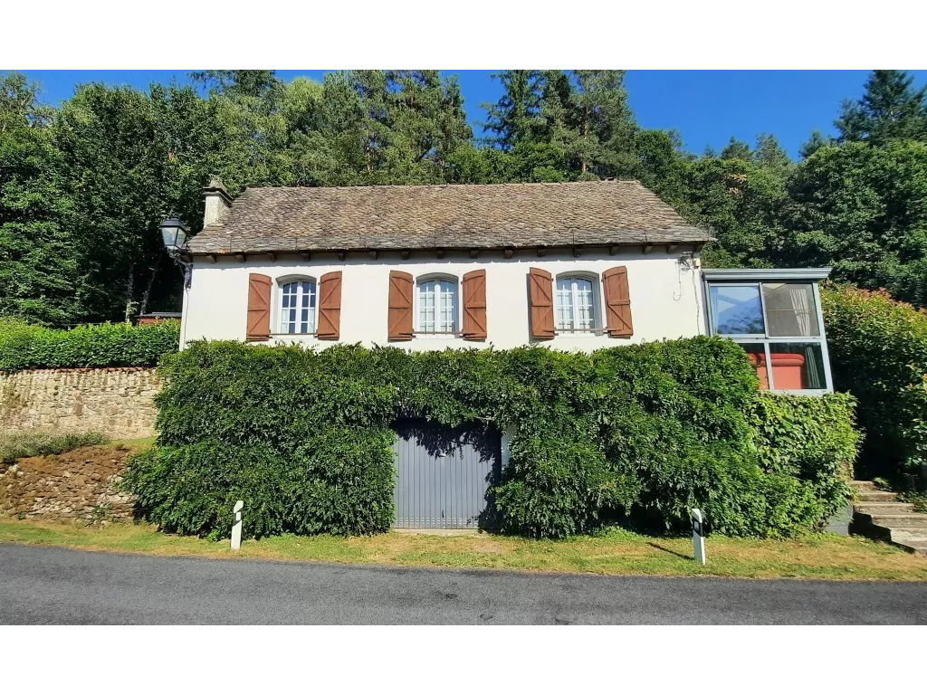 Un Joli "Cottage" et au calme...