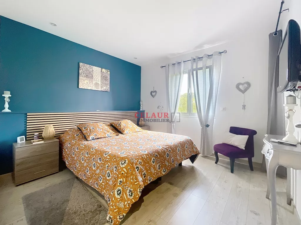 MAISON CONTEMPORAINE AVEC PISCINE &Agrave; SAINT-FORTUNADE