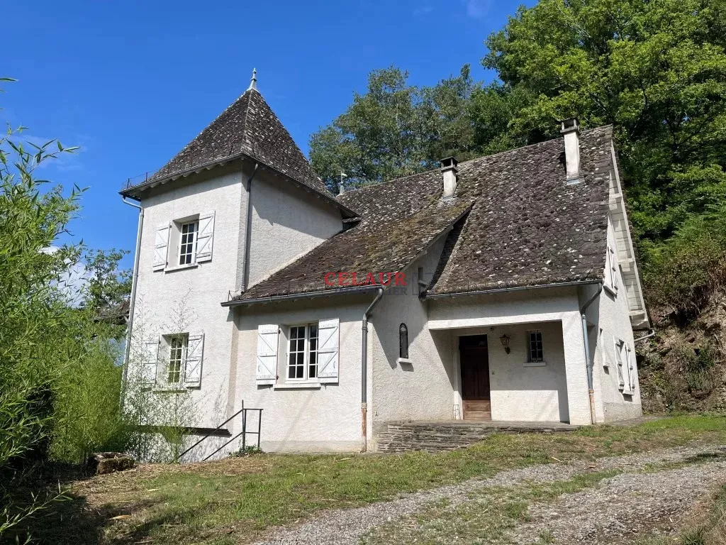 MAISON SANS VOISIN PROCHE CENTRE ARGENTAT