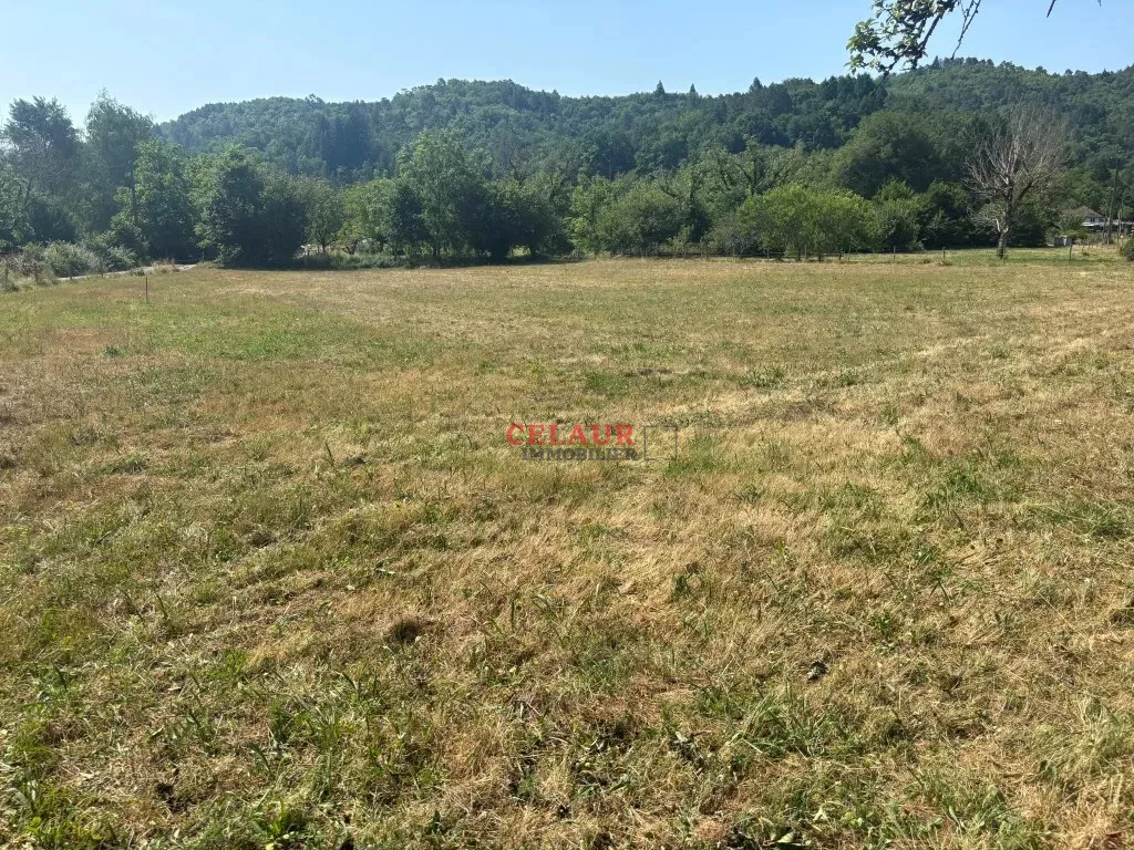 TERRAIN CONSTRUCTIBLE PROCHE ARGENTAT